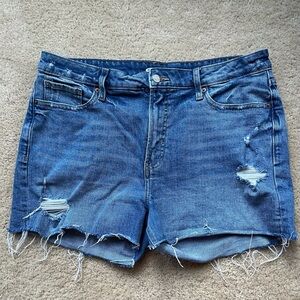 ✨Old Navy Women’s OG High Rise Distressed Blue Jean Shorts - 14 - VGUC - Stretch